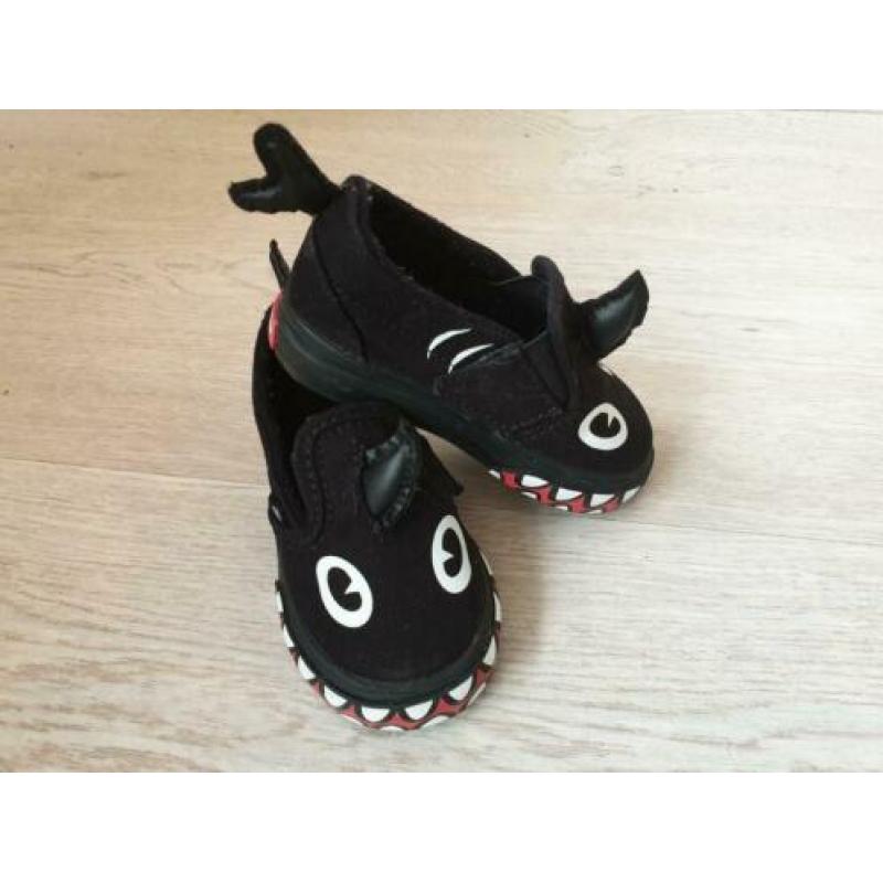 Shark Vans baby schoentjes maat 19