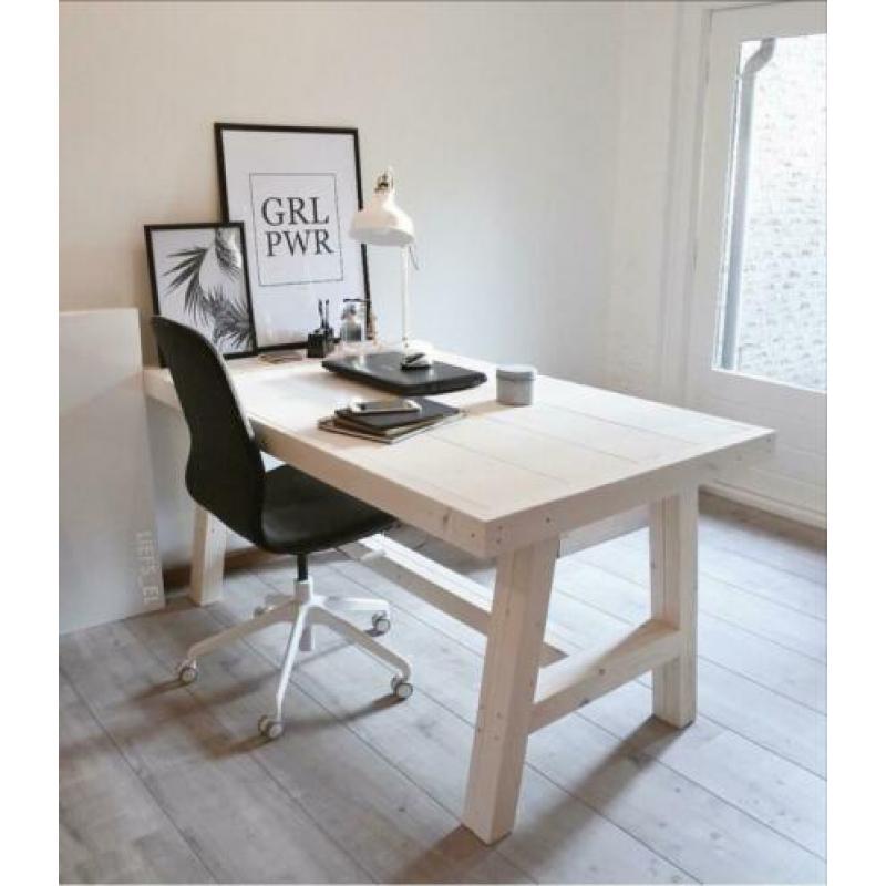 Bureau tafels steigerhout