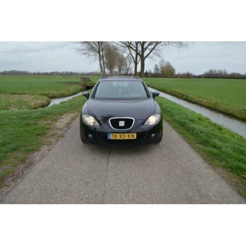 Seat Leon 2.0 FSI 16V 110KW BVY 2007 Zwart