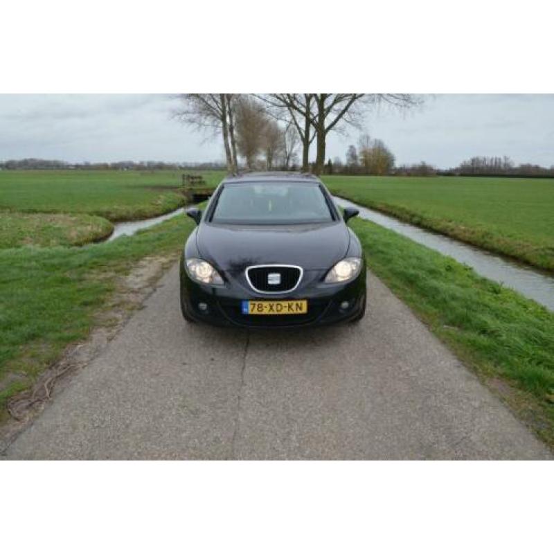 Seat Leon 2.0 FSI 16V 110KW BVY 2007 Zwart