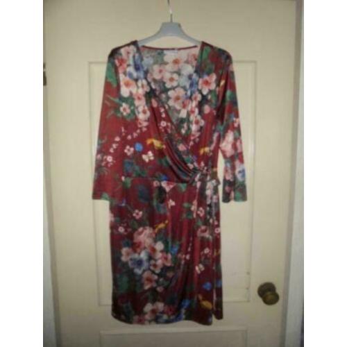 P9) prachtige bloemen jurk bordeaux trend one 44 mooi model