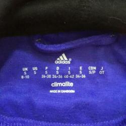 Adidas vest en 3 singlets maat 38