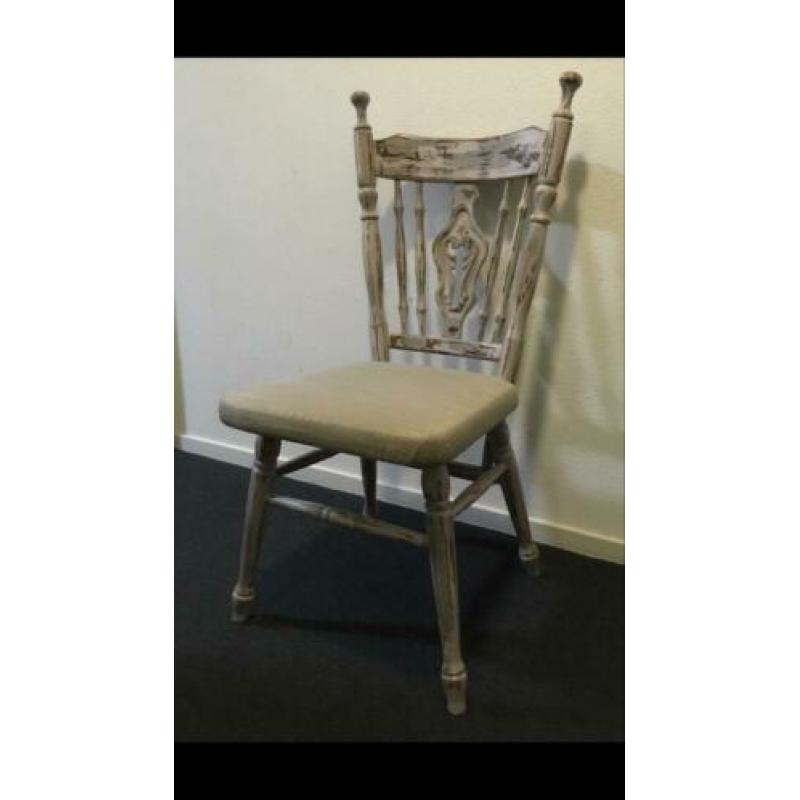 Gave nieuwe Ibiza shabby chique stoelen 3st