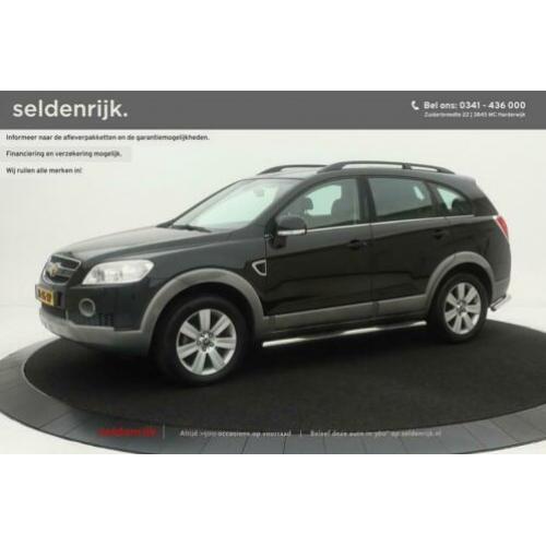 Chevrolet Captiva 3.2i Executive Aut. 7-Persoons *Lees adver