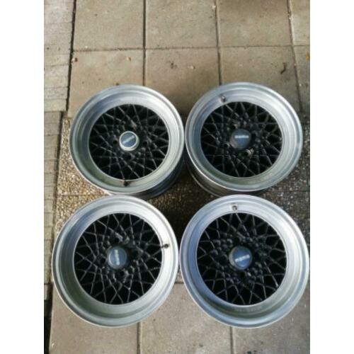 Set zeer unieke set Bbs velgen uit 1978 6j 13 inch 4x100 ET