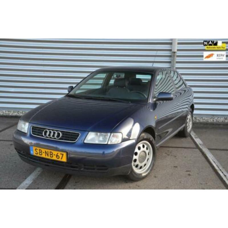 Audi A3 1.6 Attraction