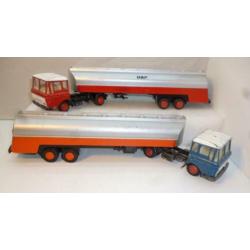 2 x DAF +opleggers tank vervoer = LION 1:50