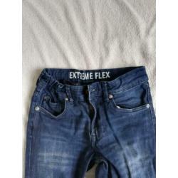 H&m Extreme flex spijkerbroek. Maat 134. Bijna niet gebruikt