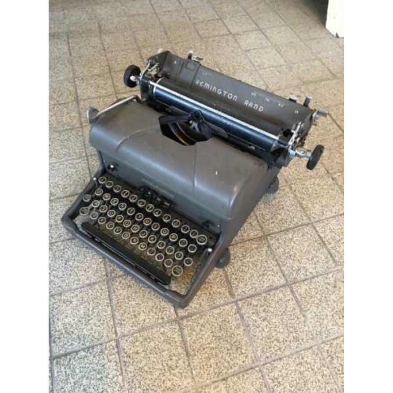 Vintage Remington type machine