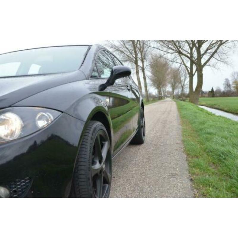 Seat Leon 2.0 FSI 16V 110KW BVY 2007 Zwart
