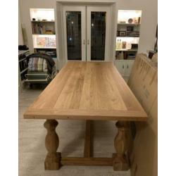 Massief eiken kloostertafel