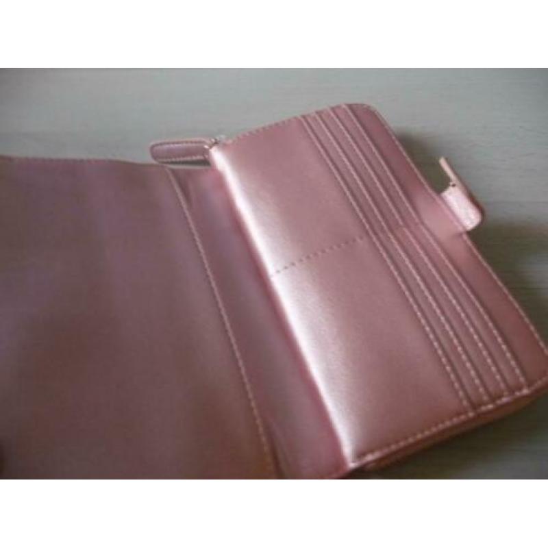 3+1 SALE!! Te gekke leuke roze portemonnee