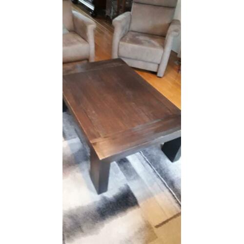 Eettafel en salontafel