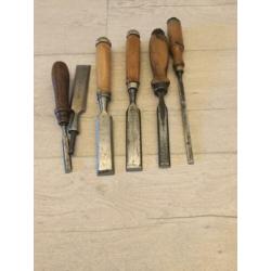 6 stuks oude en antieke beitels