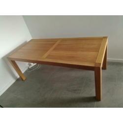 eikenhouten eettafel