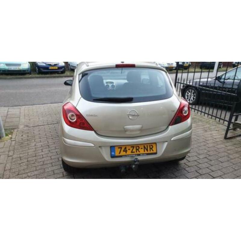 Opel Corsa 1.4-16V Enjoy Airco nap apk okt 2020