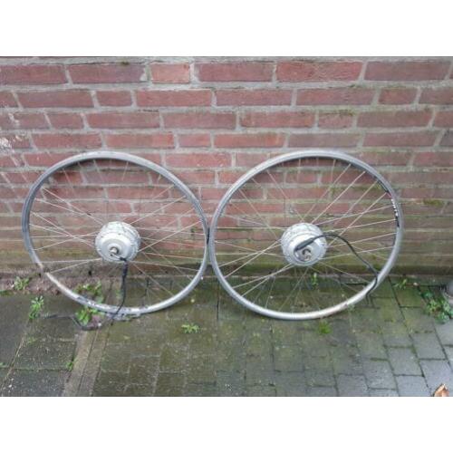 Mooie 2 voorweil electrische fiets met motor