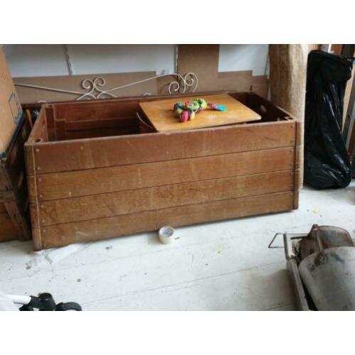 Oude Turnkast Springkast zonder bovenkant