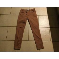 Dames stretch broek bruin. Maat 40