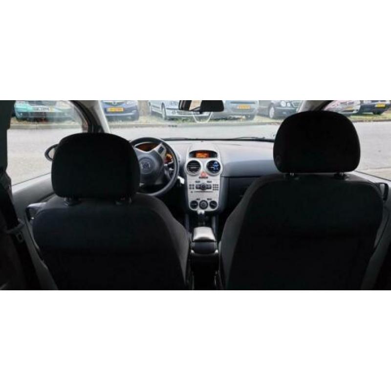 Opel Corsa 1.4-16V Enjoy Airco nap apk okt 2020