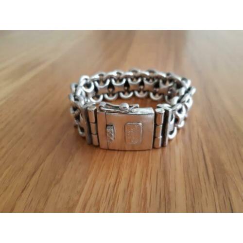 Buddha to Buddha armband