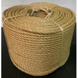 Touw. 12 mm dik. Breuk 2210 kg. Diverse kleuren. € 0,75 mtr.