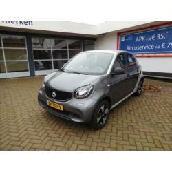 Smart Forfour 1.0 Business Solution Automaat-15"LMV-Climate