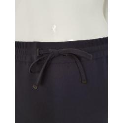 Rok Luica Cerano. Mt. 42. Donkerblauw.