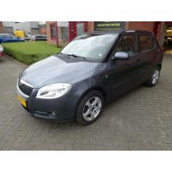 Skoda Fabia 1.4-16V Ambiente Airco Boekje,s N.a.p