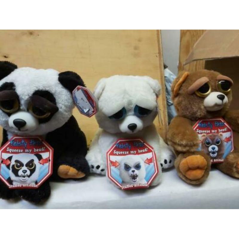 HELE MOOIE NIEUWE PARTIJ FEISTY PETS 28 stuks