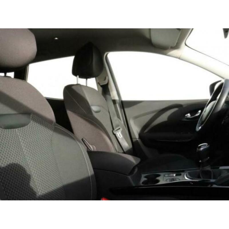 Renault Kadjar 1.5 dCi Intens NAVI / PDC / NAVI (bj 2015)