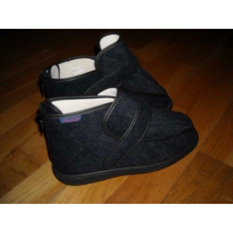 Pulman sloffen pantoffels maat 40 met wol