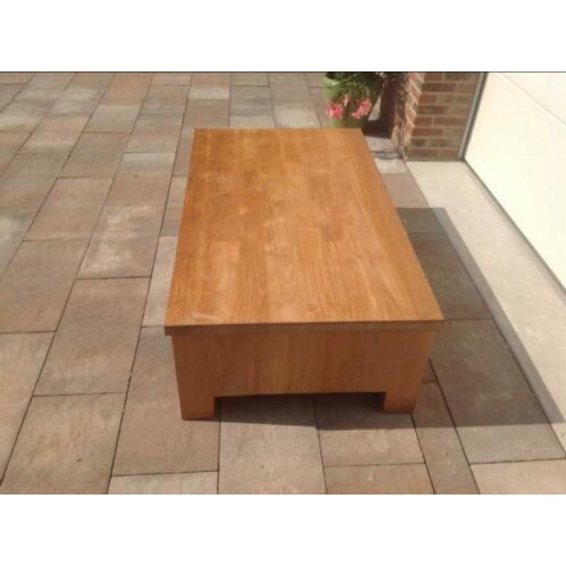 Salontafel eikenhout | Salontafel met manden | Eiken tafel