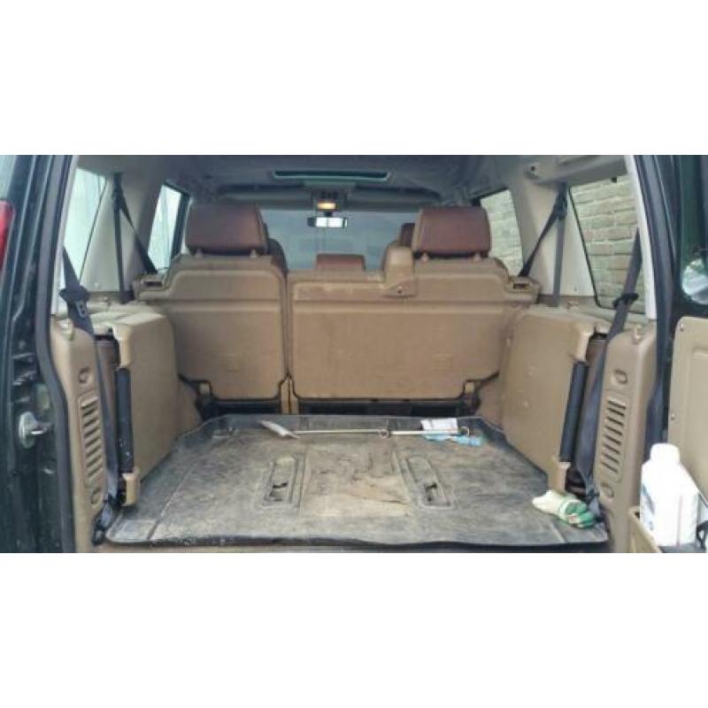 Land Rover Discovery 4.0 V8 Series II AUT 2001 Groen