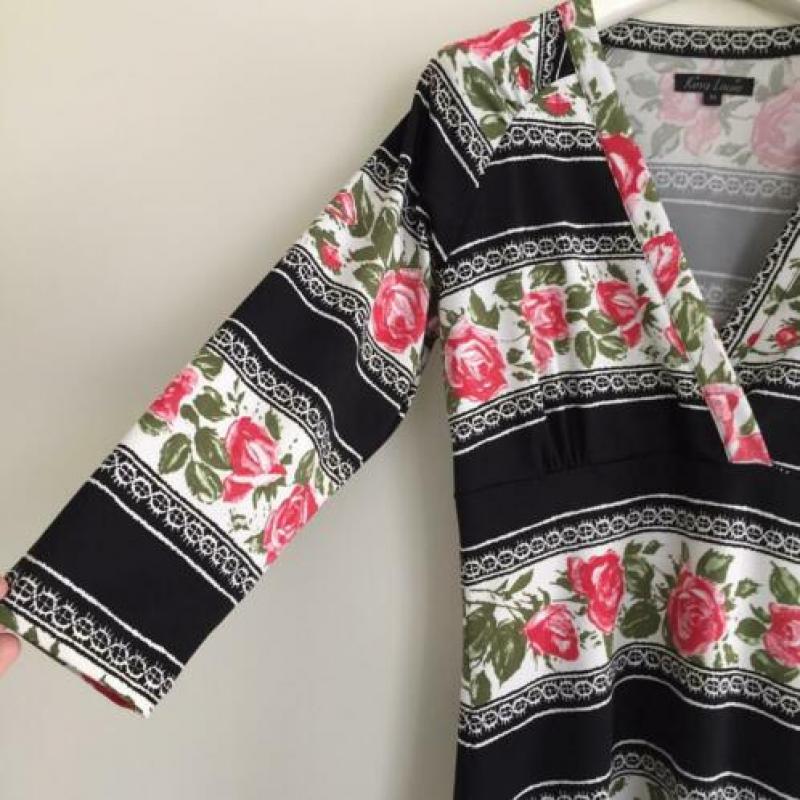 ZGAN King Louie jurk mt M 38 zwart wit rozen retro Alijn