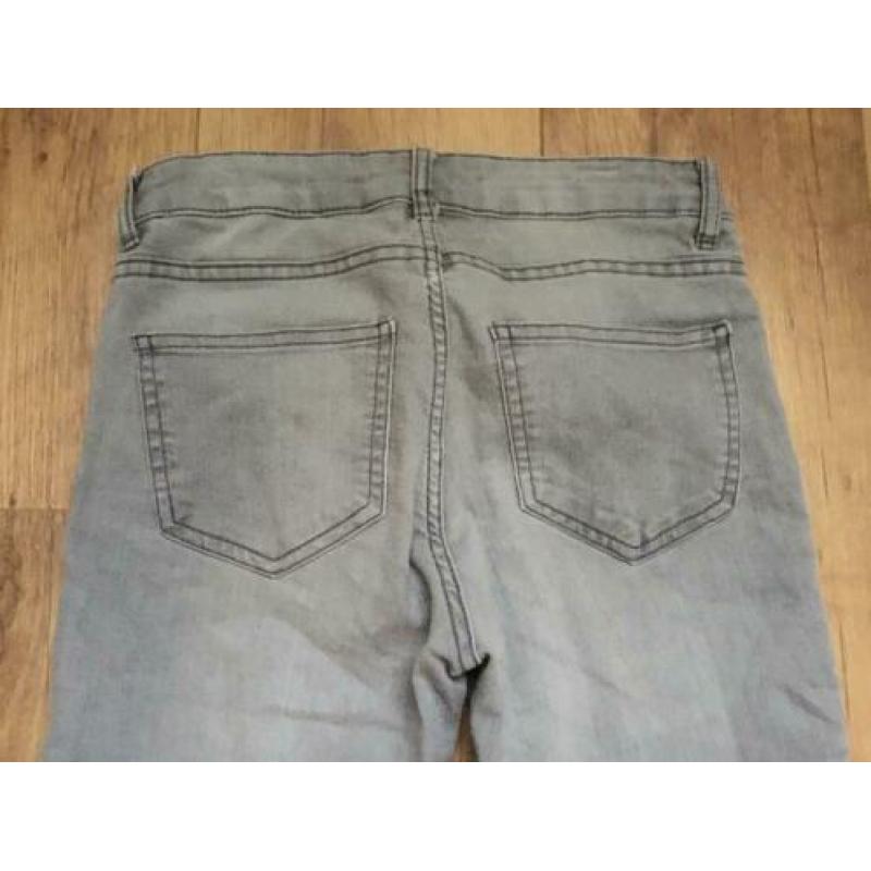 Stoere spijkerbroek van H&M mt 34