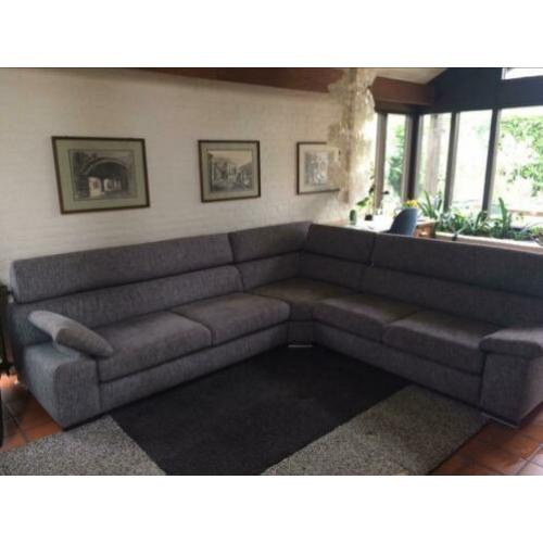 Hoekbank grijs 2.85 x 2.60