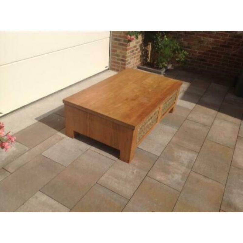 Salontafel eikenhout | Salontafel met manden | Eiken tafel