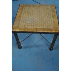 Bijzettafel, tafel, riet, metaal