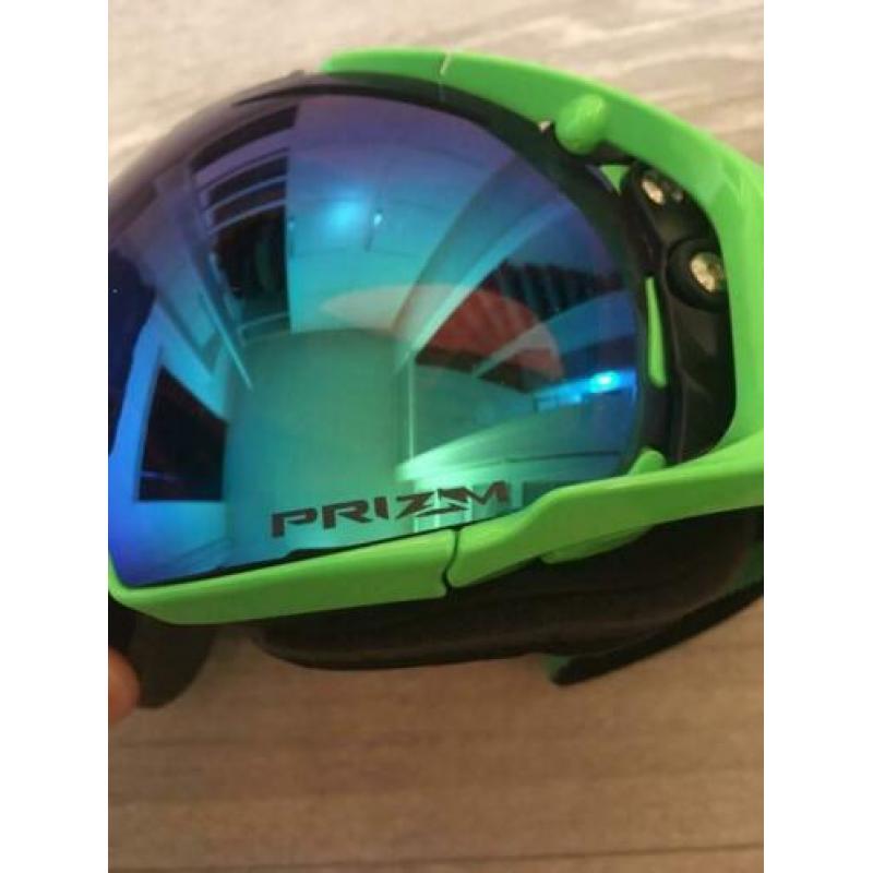 Oakley Prizm Snowboard bril Gepolariseerde lenzen.
