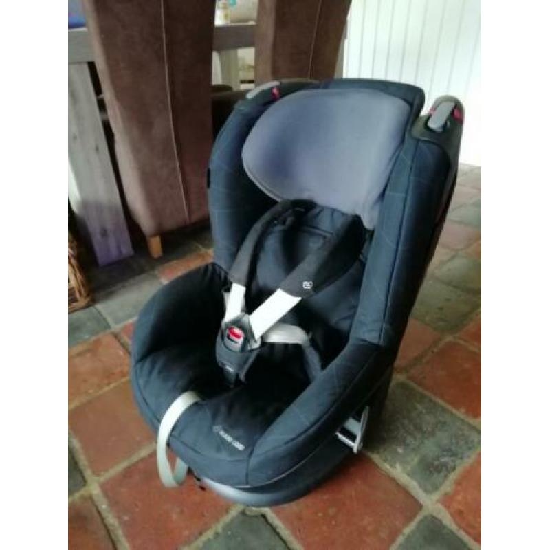 Maxi Cosi Toby zwart autostoeltje