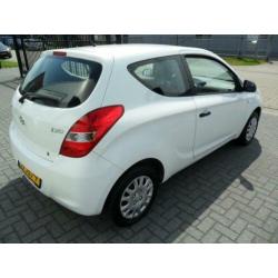 Hyundai I20 1.2i ActiveVersion , SPORTIEF MODEL, APK TOT 17