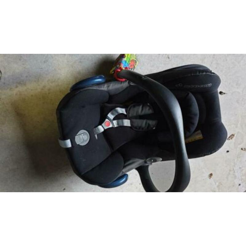 Maxi-cosi cabriofix