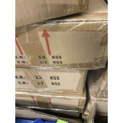 Partij luchtverfrissers 5 dozen van 24 stuks per doos
