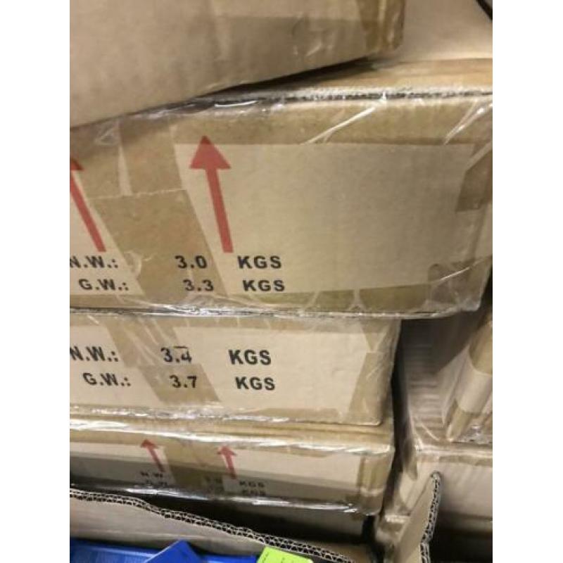 Partij luchtverfrissers 5 dozen van 24 stuks per doos