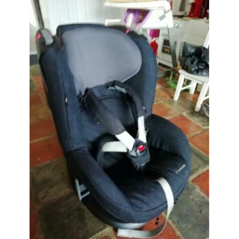 Maxi Cosi Toby zwart autostoeltje