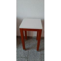 Hoog tafeltje bijzettafeltje 72 cm hoog 40×40 WEG=WEG