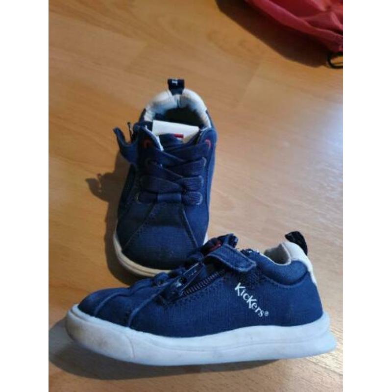 kickers schoenen maat 21 blauw