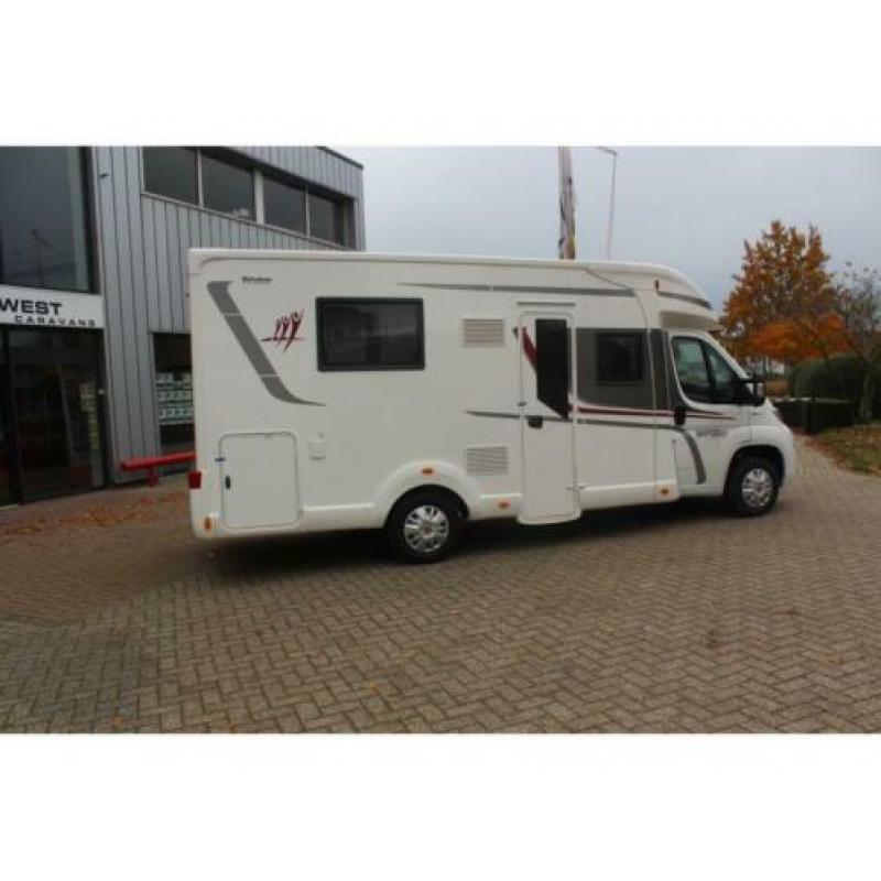 Rapido 656 F Compacte camper 6,79 mtr