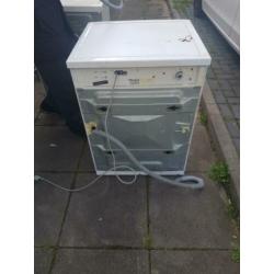 wasmachine en droger moeten morgen weg!!!
